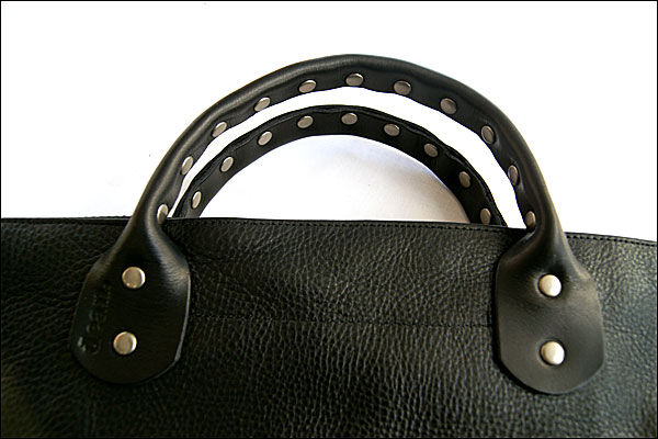 ★dean. ub 07 Studded Handle Railway Bag